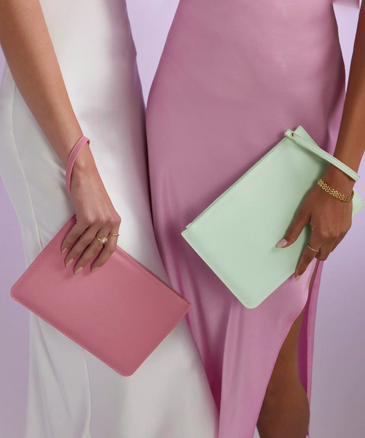 AAB01 BOUTIQUE WRISTLET